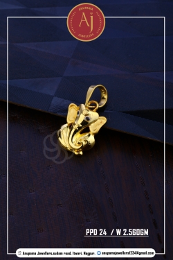 Gold Ganpati Bappa Pendant